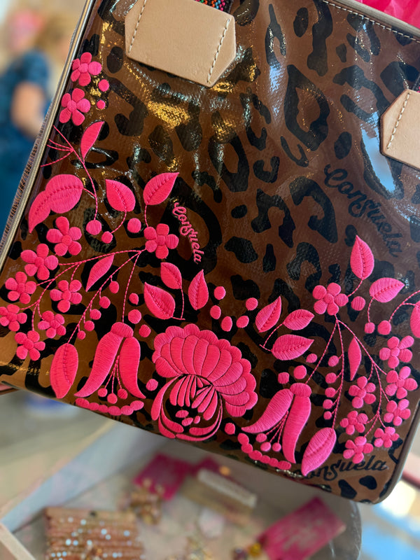 CONSUELA - Classic tote - Leopard Love