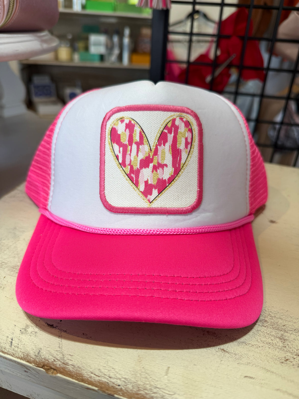 Detailed heart trucker hat - SALE